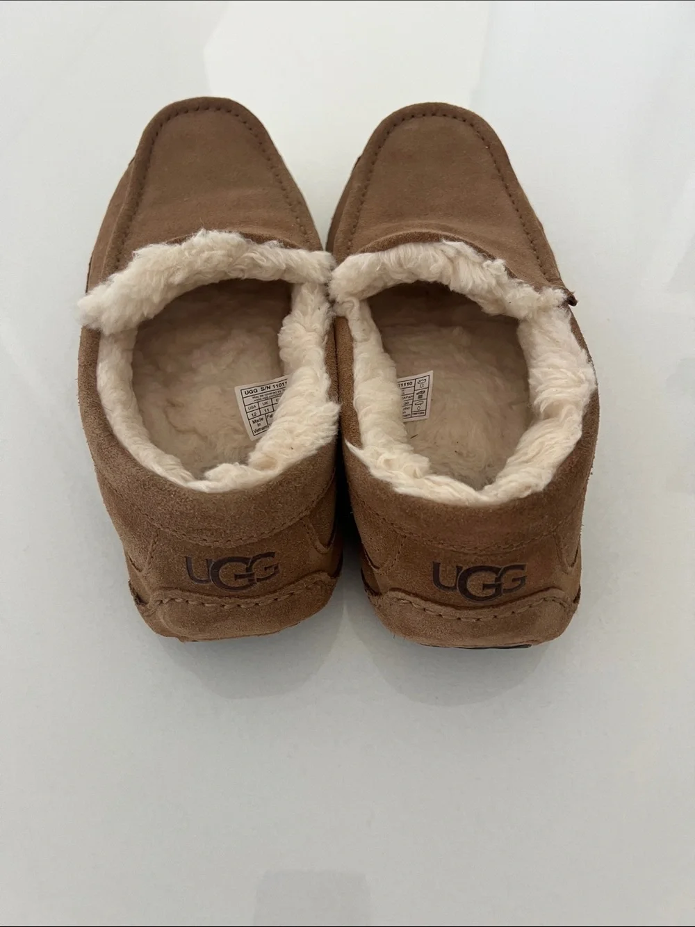 UGG classic suede
